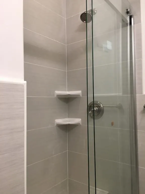 Apartment Hotel Manhattan Studio In Hells Kitchen New York